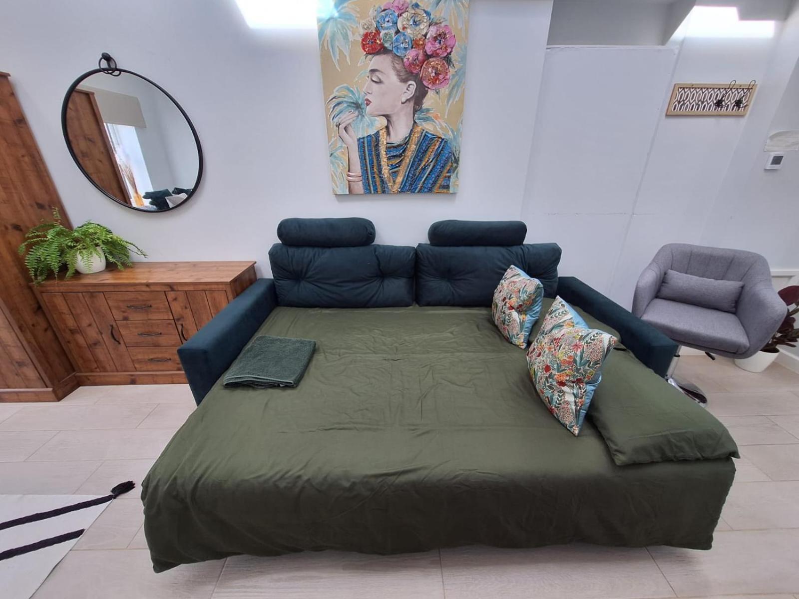 New, Stylish Studio Flat With Private Patio And Free On-Street Parking Check Out At 11Am Bournemouth Exterior foto